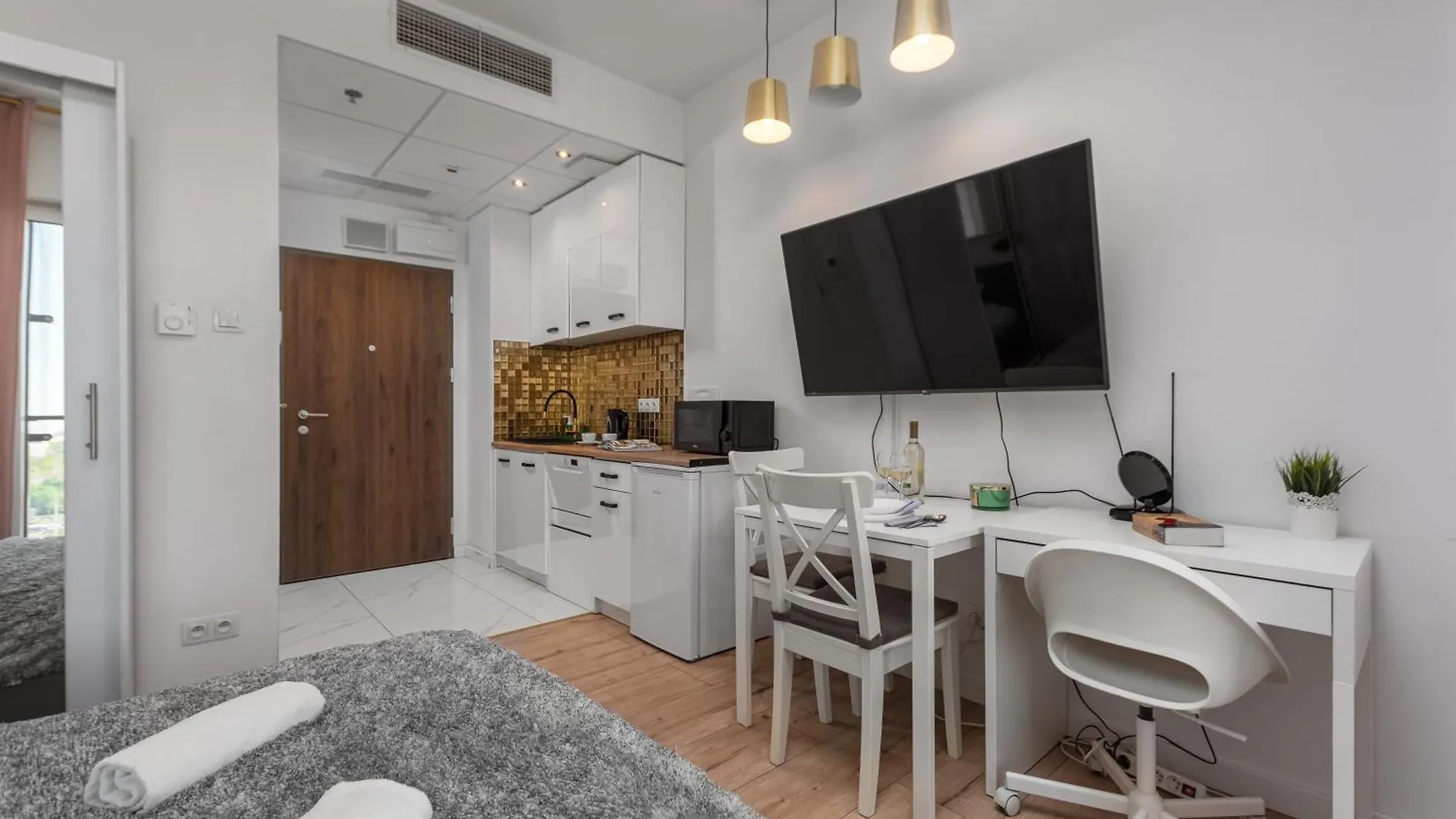Kasprzaka 29 E-J By Homeprime Warsaw