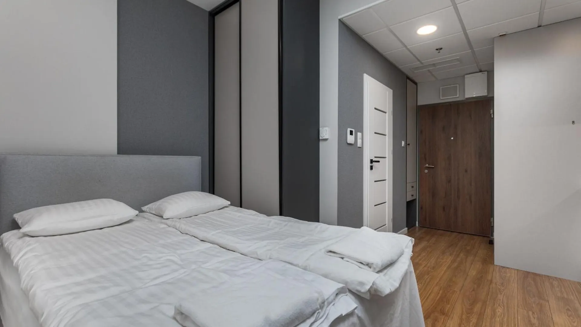 Kasprzaka 29 E-J By Homeprime Warsaw Apartment